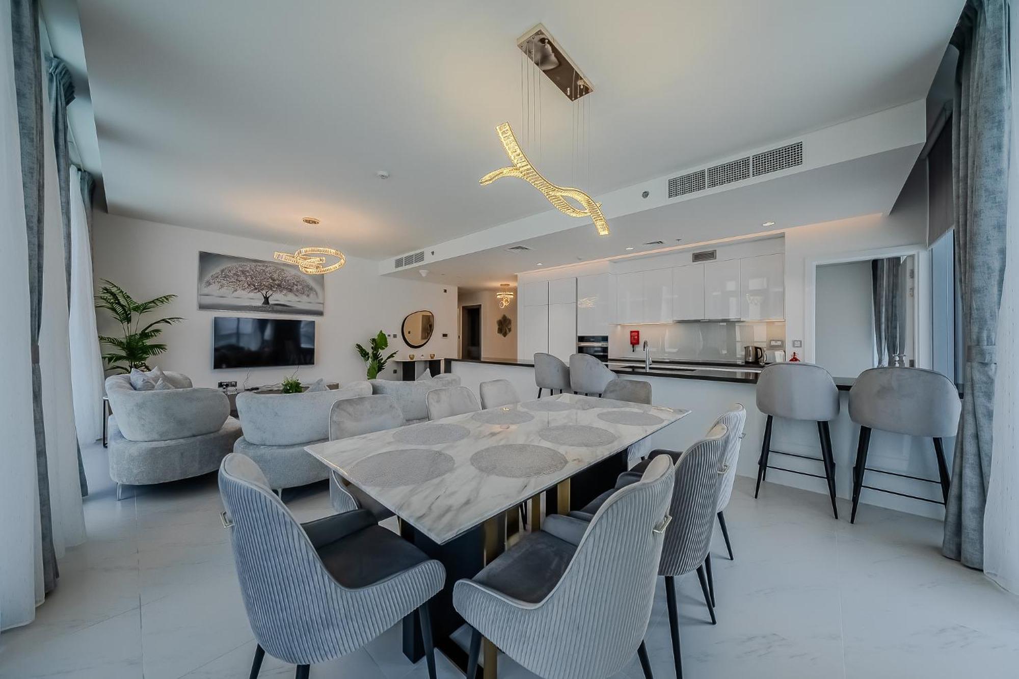 Apartment Spacious 3bdr I Maid I Gym I Infinity Pool I District One I Residences 11