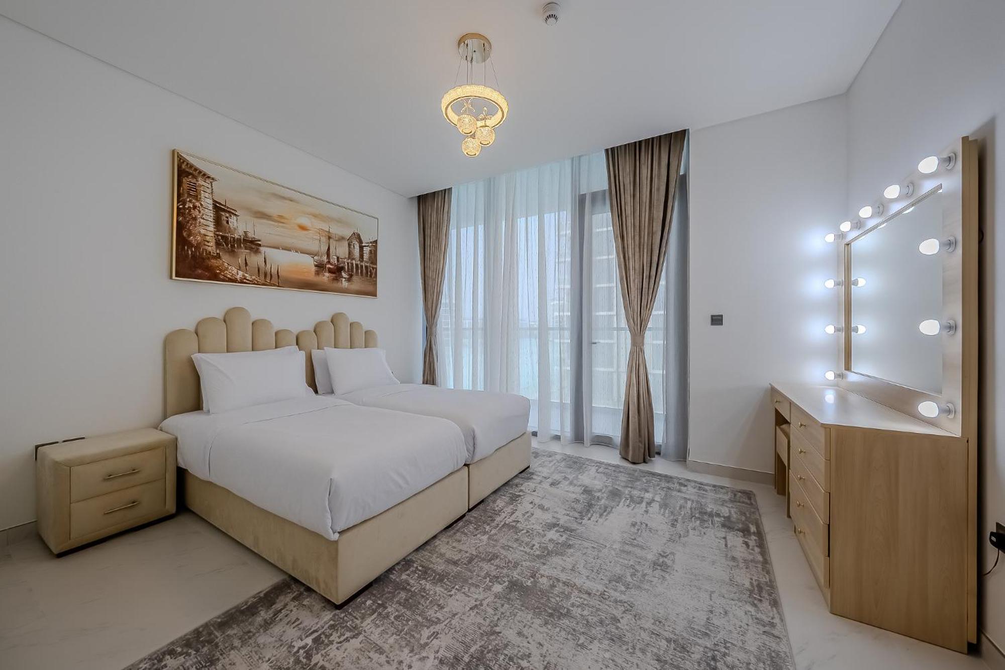 Spacious 3bdr I Maid I Gym I Infinity Pool I District One I Residences 11 Dubai