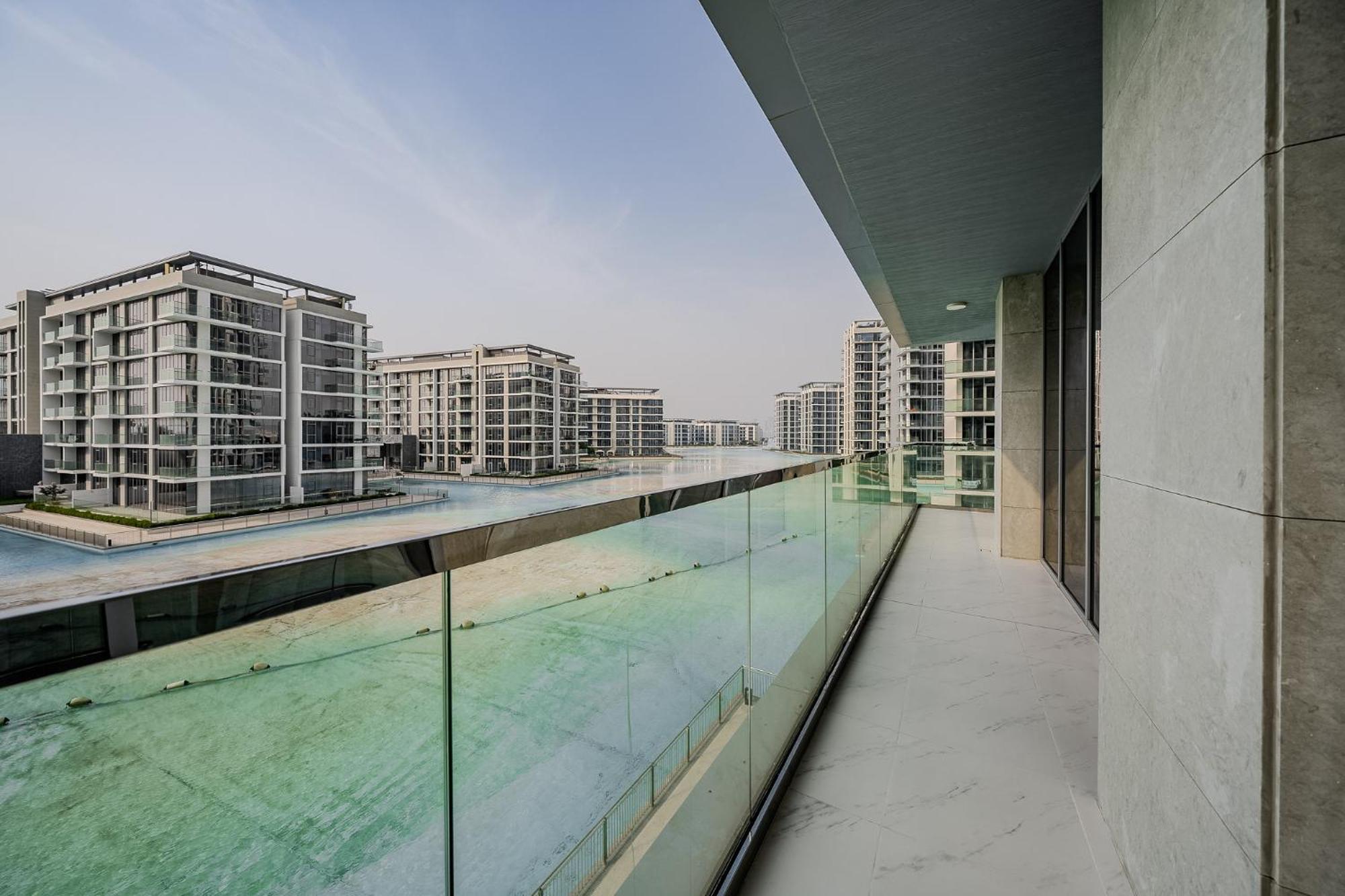 Spacious 3bdr I Maid I Gym I Infinity Pool I District One I Residences 11 *